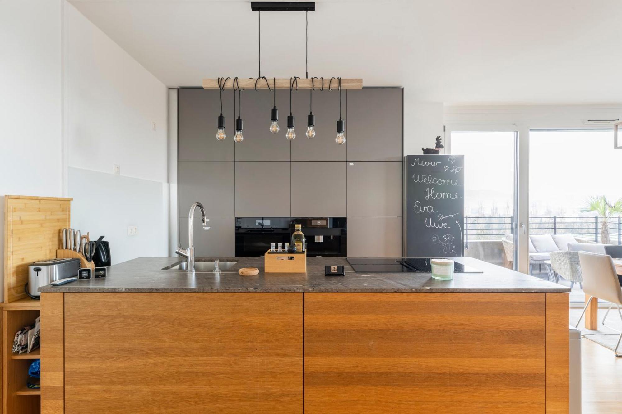 Edler Wohnraum Panoramablick 3 Sz Boxspringbetten, E-Ladestation, Kaffeevollautomat, Klima, Lift, Terrasse & 2Xtg Грац Екстер'єр фото