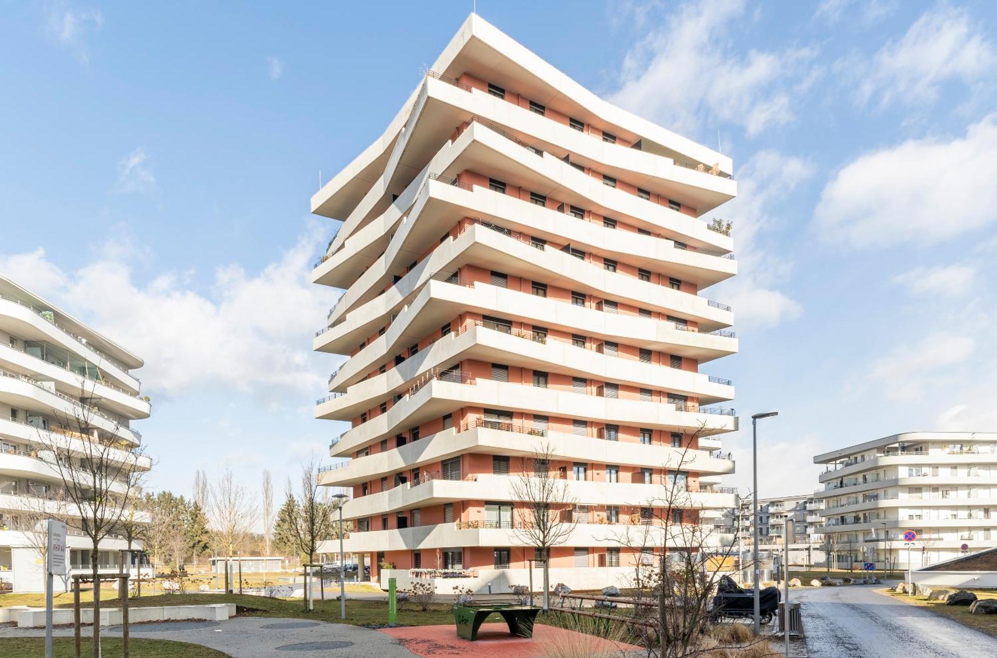 Edler Wohnraum Panoramablick 3 Sz Boxspringbetten, E-Ladestation, Kaffeevollautomat, Klima, Lift, Terrasse & 2Xtg Грац Екстер'єр фото